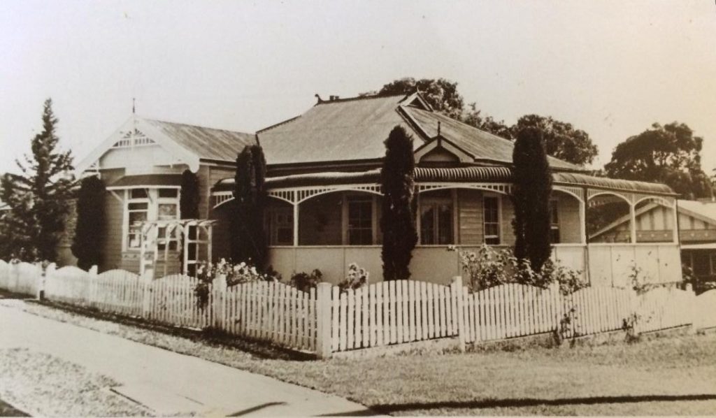 Historic photo of 1 Bungay Road - The Manning Community News